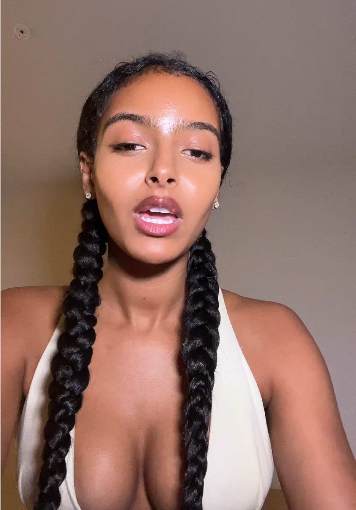 A post by @ on TikTok caption: you gotta fight the urge to be like yo mamma🤺🥊👊🏽