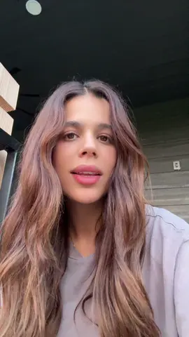 A post by @karladelatorre97 on TikTok caption: Que opinan 👀? 