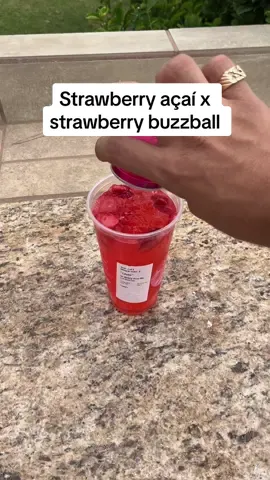 A post by @ssserg_ on TikTok caption: Replying to @Angie DELICIOUS 😛 #buzzball #drinktok #starbucks #starbucksbuzzball 