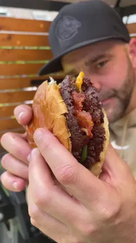 A post by @bbqdad1985 on TikTok caption: Quarter Smah Burger#bbqdad#burger
