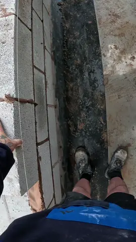 A post by @mahoneybrick on TikTok caption: POV Blocklaying with mahoney  #mahoney #pov #bricklaying #bricklayer #foryou #explore #follow #construction #video #work #working #hands #bricklayers #fyp 