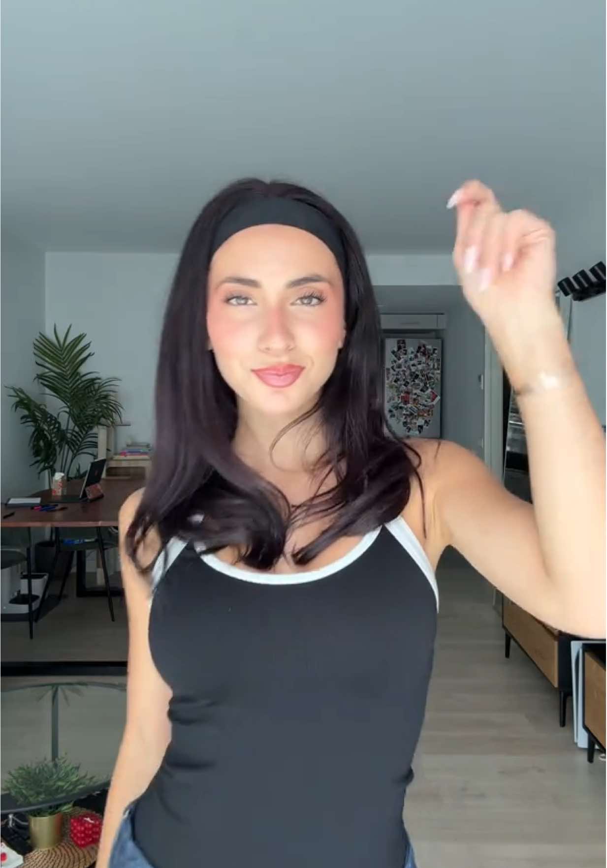 A post by @andreagarte on TikTok caption: Si quieres pelea 🥊