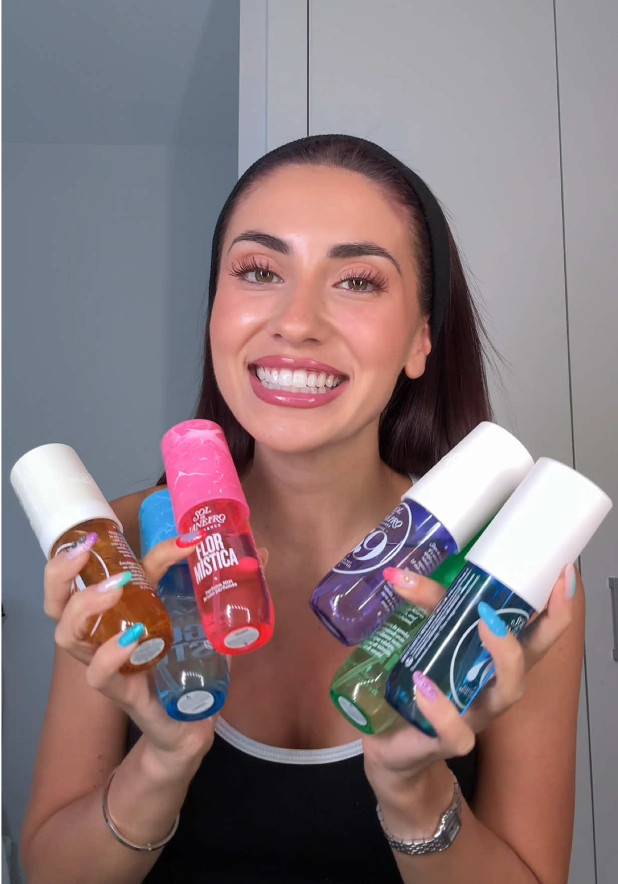 A post by @andreagarte on TikTok caption: Este verano apuesta por el número 62 de @Sol de Janeiro ✨ El olor del verano ☀️ @Douglas_spain publi