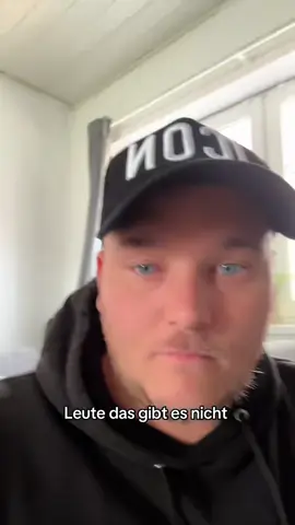 A post by @schatzo.und.schatzoline on TikTok caption: #erinnerung 