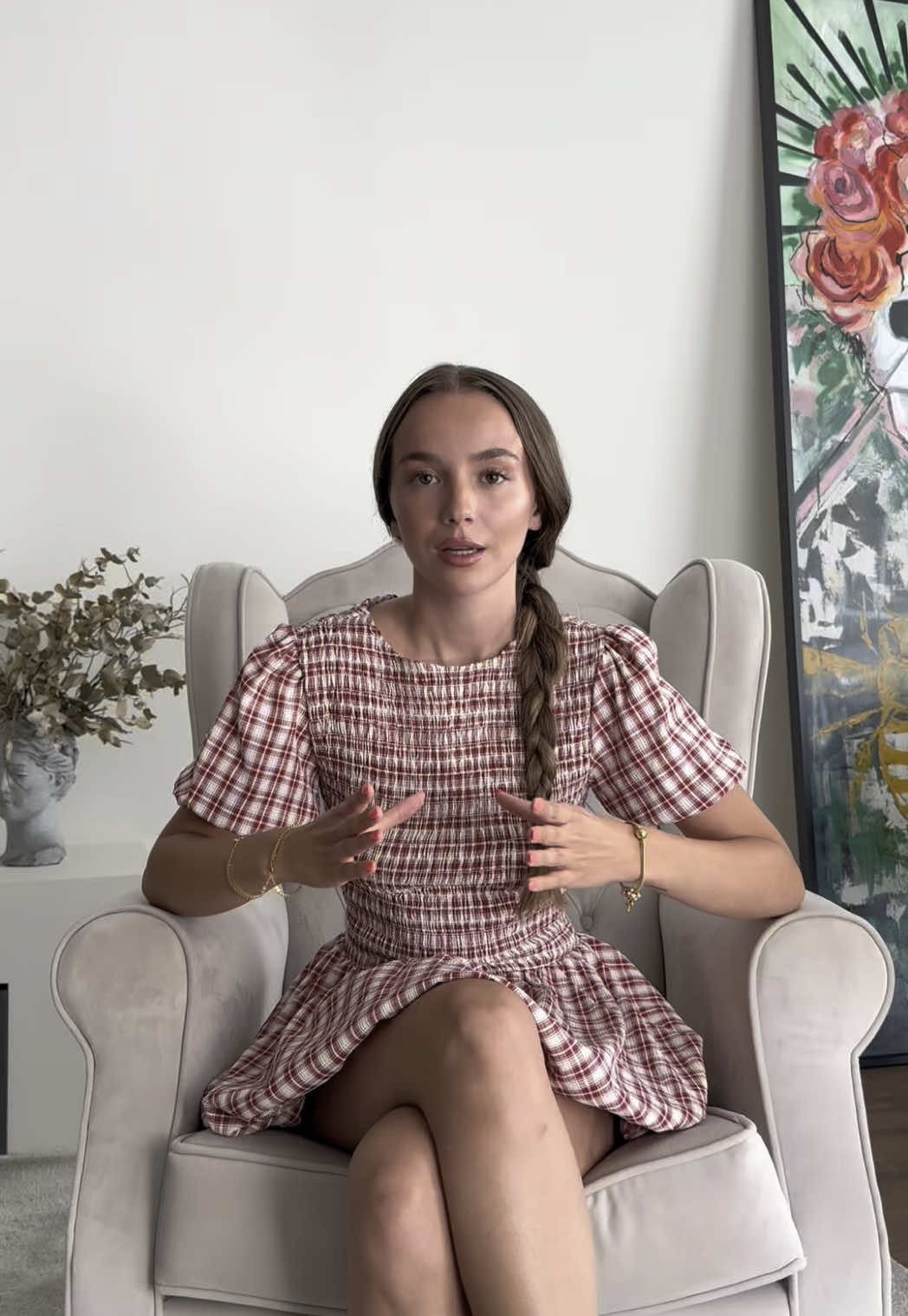 A post by @fabiana.sevillano on TikTok caption: Publi. Feliz 80 cumpleaños Pantene y que ganen las mejores @Pelo Pantene #pelopantene todas tenéis un pelazo 💗