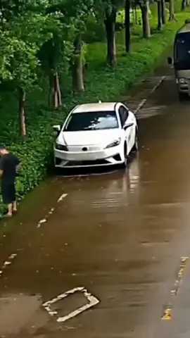 A post by @strangefishsea on TikTok caption: #Fail #fails #failvideo #failcompilation #funny #funnyvideo #pranks #failarmy #failscompilation #fyp #promomakanliburan 