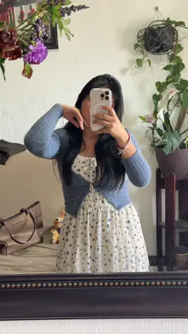 A post by @caterinmenchu8 on TikTok caption: 💗