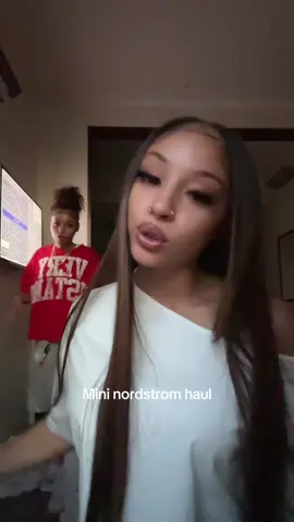 A post by @selenaaryanaa on TikTok caption: i love mini stuff 😂