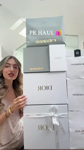 A post by @nerea.laandaa on TikTok caption: y que vivan nuestras citas semanales 🤍🌸 os dejo más cositas por insta! 🫶🏻 loveuuuu #nerealaandaa #prhaul #haul #haultok #shoppinghaul 