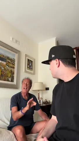 A post by @gianfricollai on TikTok caption: Meglio Gianfranco o Frensis?😂 #fyp #perte 