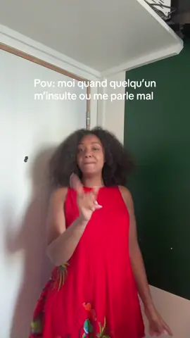 A post by @ on TikTok caption: Moi sans aucune raison 🤣🤣🤣