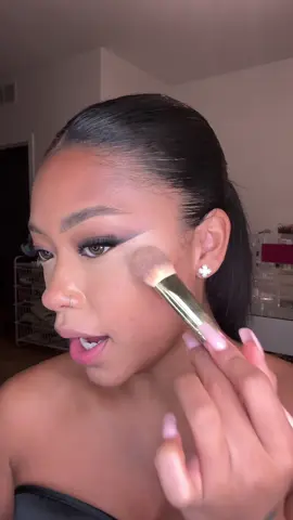A post by @leilanigreen on TikTok caption: DOING MY MAKEUP FROM TOP TO BOTTOM. 🤭 all of the products are linked on my SHOPMY (link in bio ;) ##MakeupInspo##glam##mua