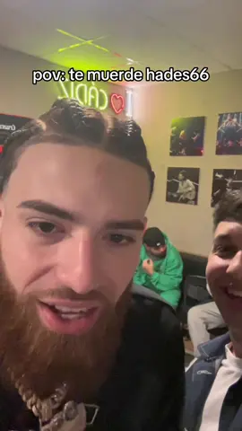 A post by @mdemigueell on TikTok caption: @hades66MMNF tenemos que sacar una canción juntos ya 