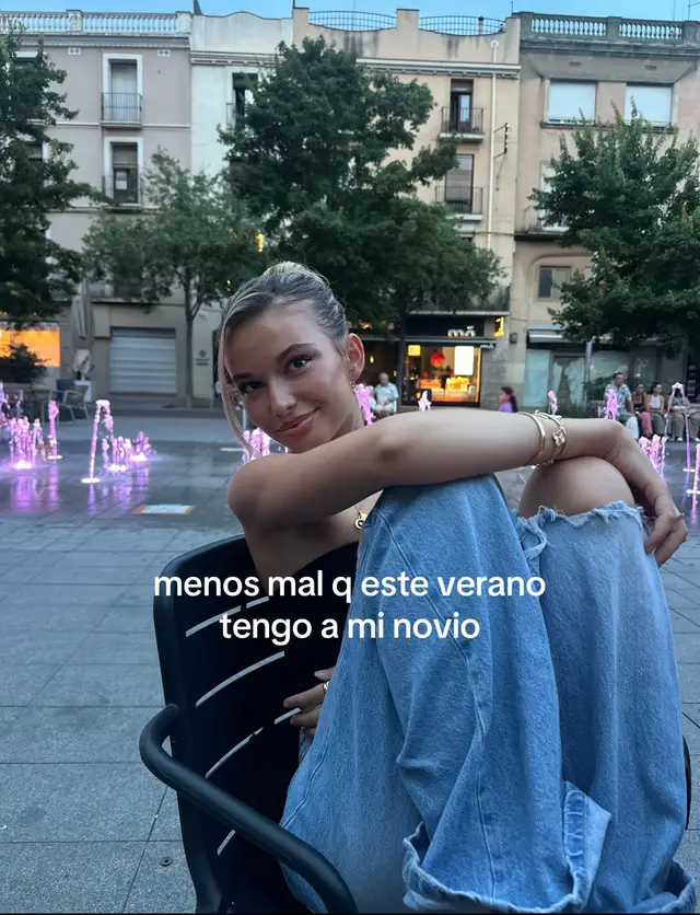 A post by @_onagr on TikTok caption: #pareja