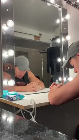 A post by @jeffrybatistaofficial_ on TikTok caption: De mis favoritas de @Luis Fonsi 