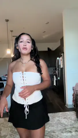 A post by @nadia_1sabelle on TikTok
