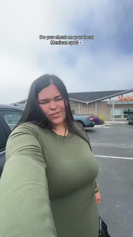 A post by @_davanity on TikTok caption: It was BOMBBBBBB🤩 