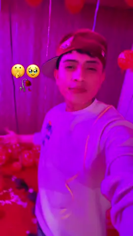 A post by @timbolos19 on TikTok caption: 🥀🍻🖤🥺