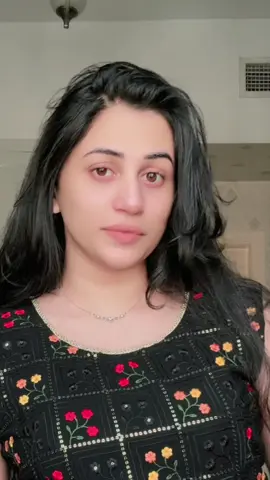 A post by @anujaa_24 on TikTok caption: Soni lagdi 😉 #foryou #trending #viral 