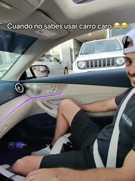 A post by @omellfrias on TikTok caption: HAHAHAHHAHA Imaginate el loco con una vainilla de esa