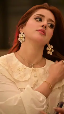 A post by @jannatmirza on TikTok caption: 😛
