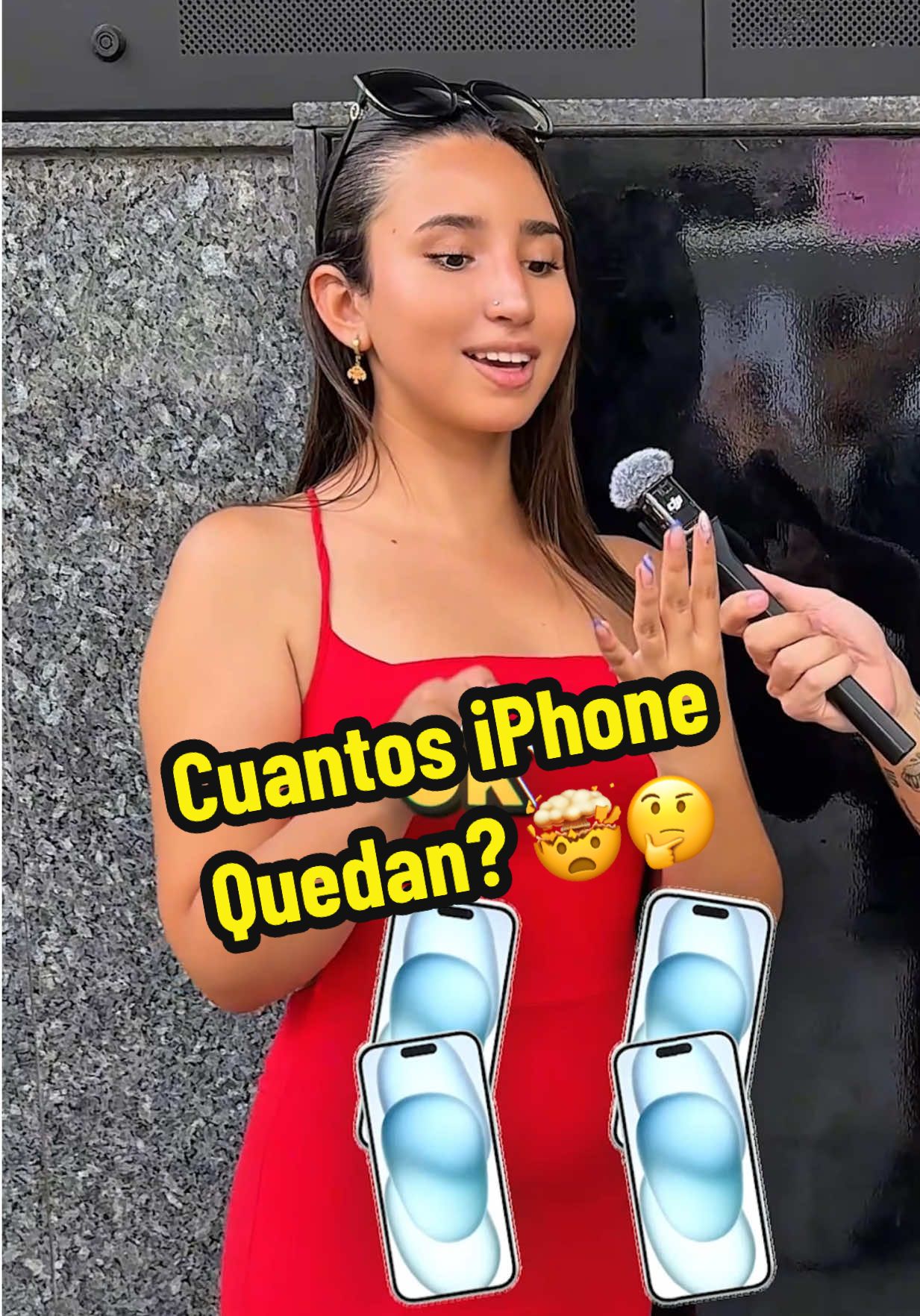 A post by @marrytoshow on TikTok caption: Cuantos iPhone Quedan? 📱🤔 #pregunta #test 