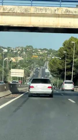 A post by @lukalekovic__ on TikTok caption: Hoću ovaj auto :) Old mafia mercedes, dream car 
