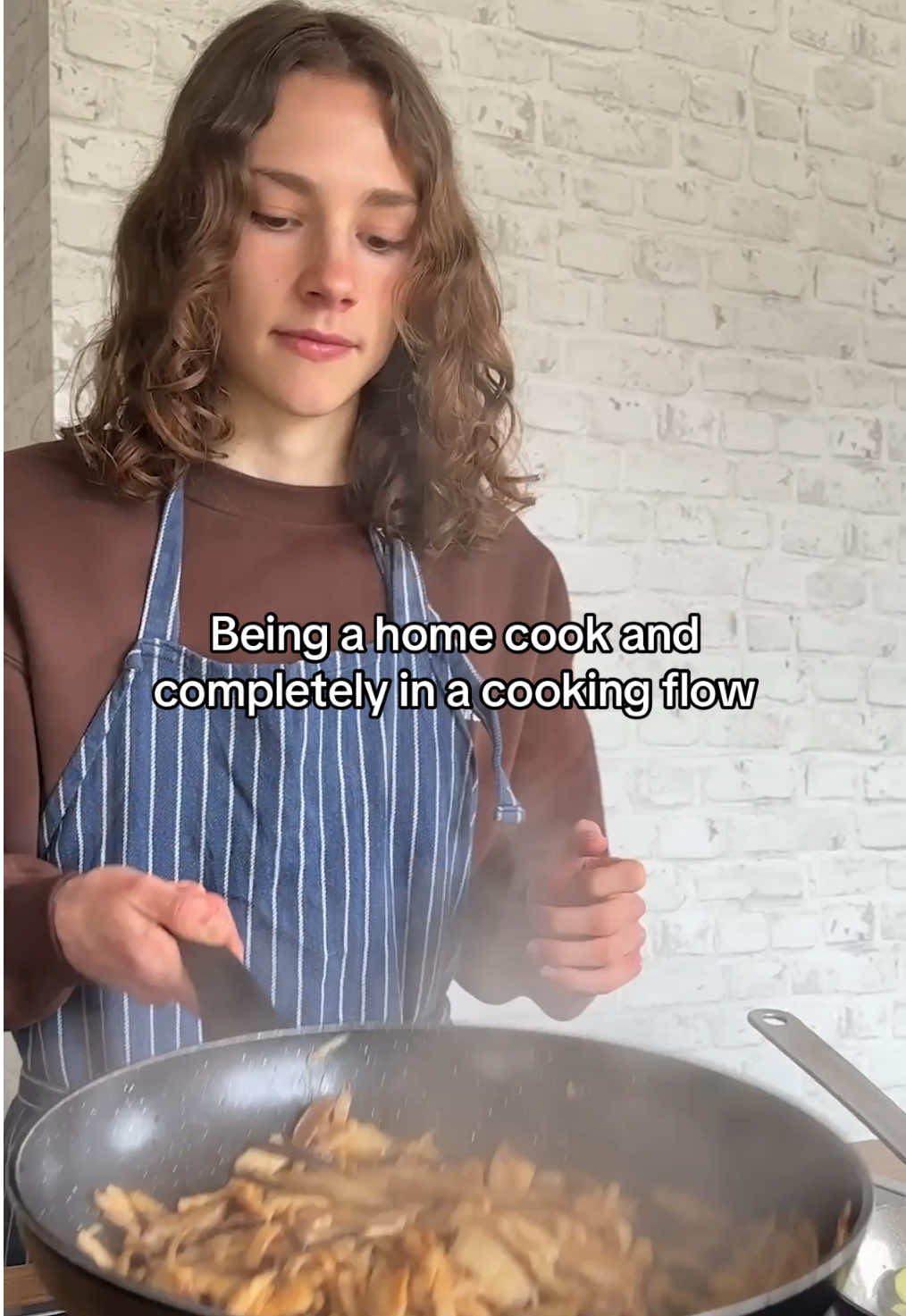 A post by @fitgreenmind on TikTok caption: Can someone tidy up my kitchen pls? (You’ll get free food)🥹👉👈  #homecooking #easyveganrecipes #vegancooking #veganrecipes #quickrecipes 