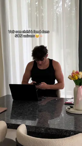 A post by @leanemarts on TikTok caption: Je suis fière de toi 💕 ( son ytb : maelplat viens t’abonner 🥹) il a sorti une FAQ hyper intéressante et une dégustation fast food arrive bientôt aussi 🙈 @maelplat 