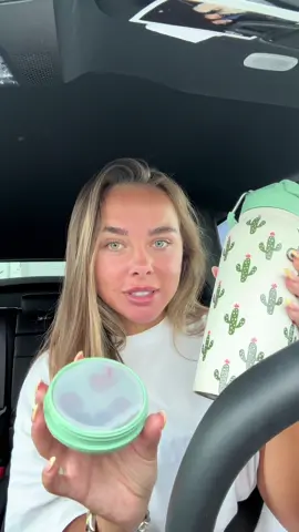 A post by @kellisecaddis on TikTok caption: AD this is coming everywhere with me @BOTTLEBOTTLE US 🌵🩷  #bottlebottle #bottlebottleenergy