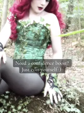 A post by @leannmel on TikTok caption: In love with this, anyway I need to cosplay Wedding Harley again #poisonivycosplay #harleyquinncosplay #ravencosplay #jolynekujocosplay #fy #CapCut 