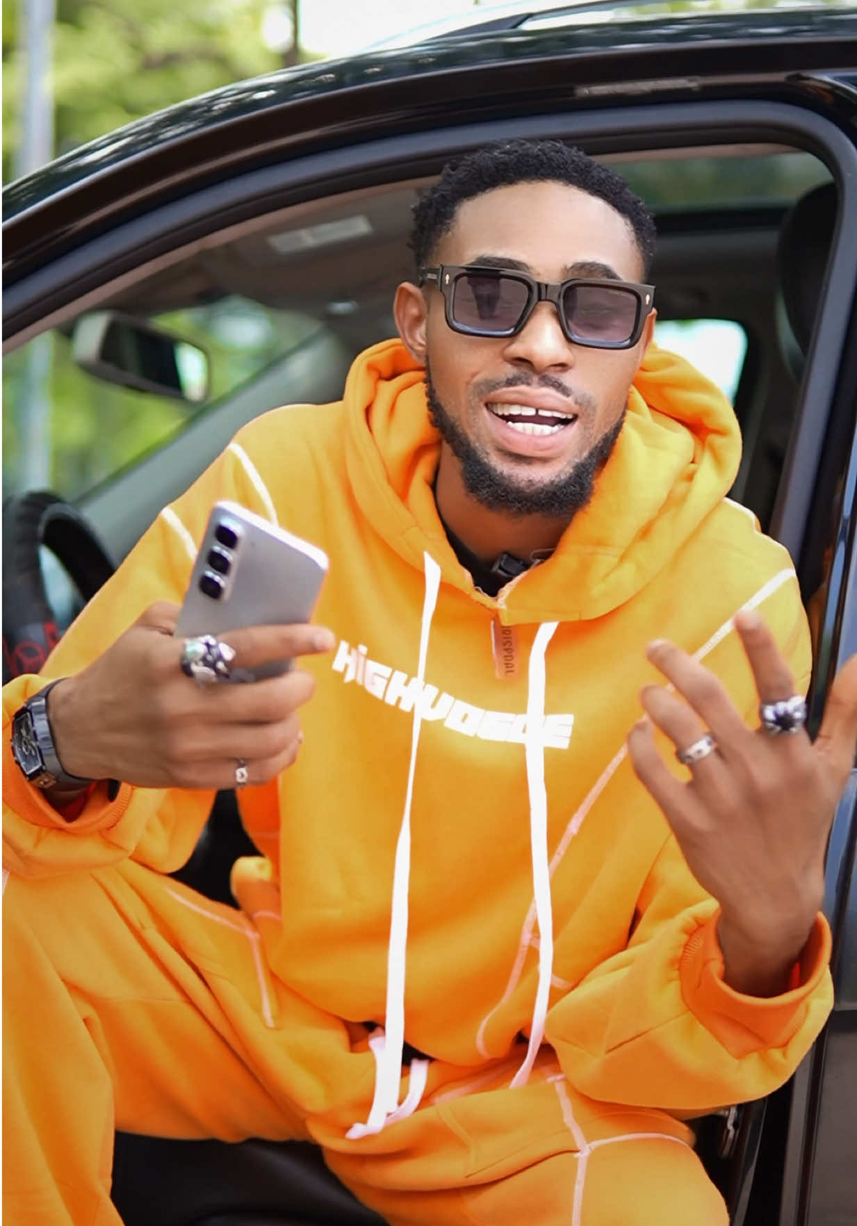 A post by @crispdal on TikTok caption: Hey guys, Infinix is offering you a chance to collaborate with me on a video.   To celebrate the hot sale of #PrettyandGoooood #InfinixHot60Series, just participate in the #Hot60Model challenge and you'll have a chance to win big and become famous.  Click the link on my homepage for more details - Every hot person deserves a Hot 60 pro+ @Infinixng #crispdal 