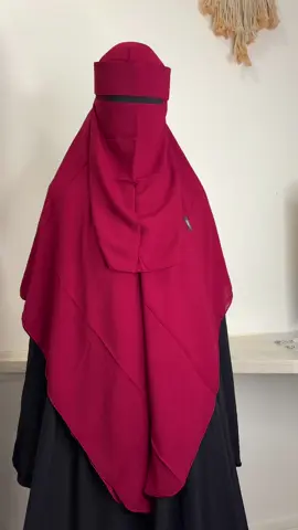 A post by @coumba_salif_timera on TikTok caption: ensemble khimar à 10 000 Fr. 