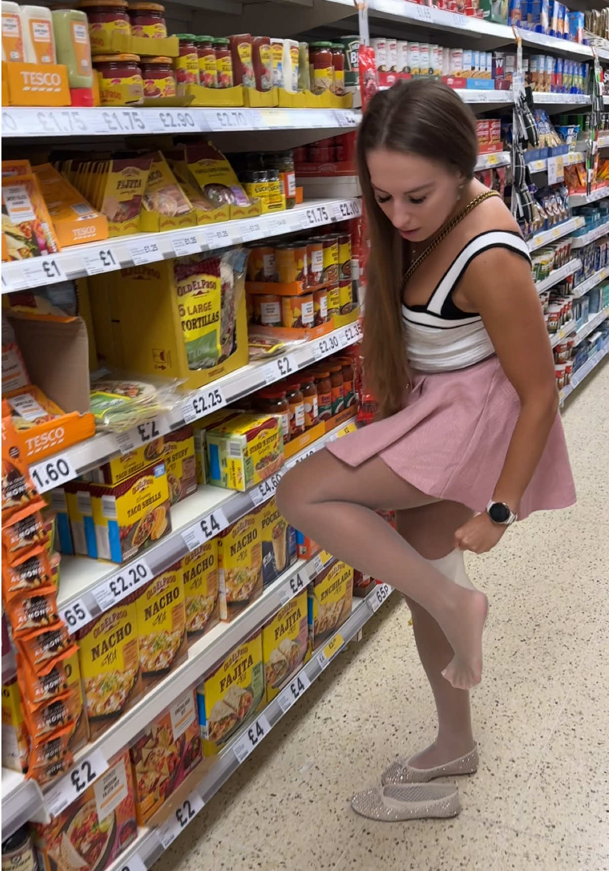 A post by @monikalarasmith1 on TikTok caption: Do you like pink tacos?