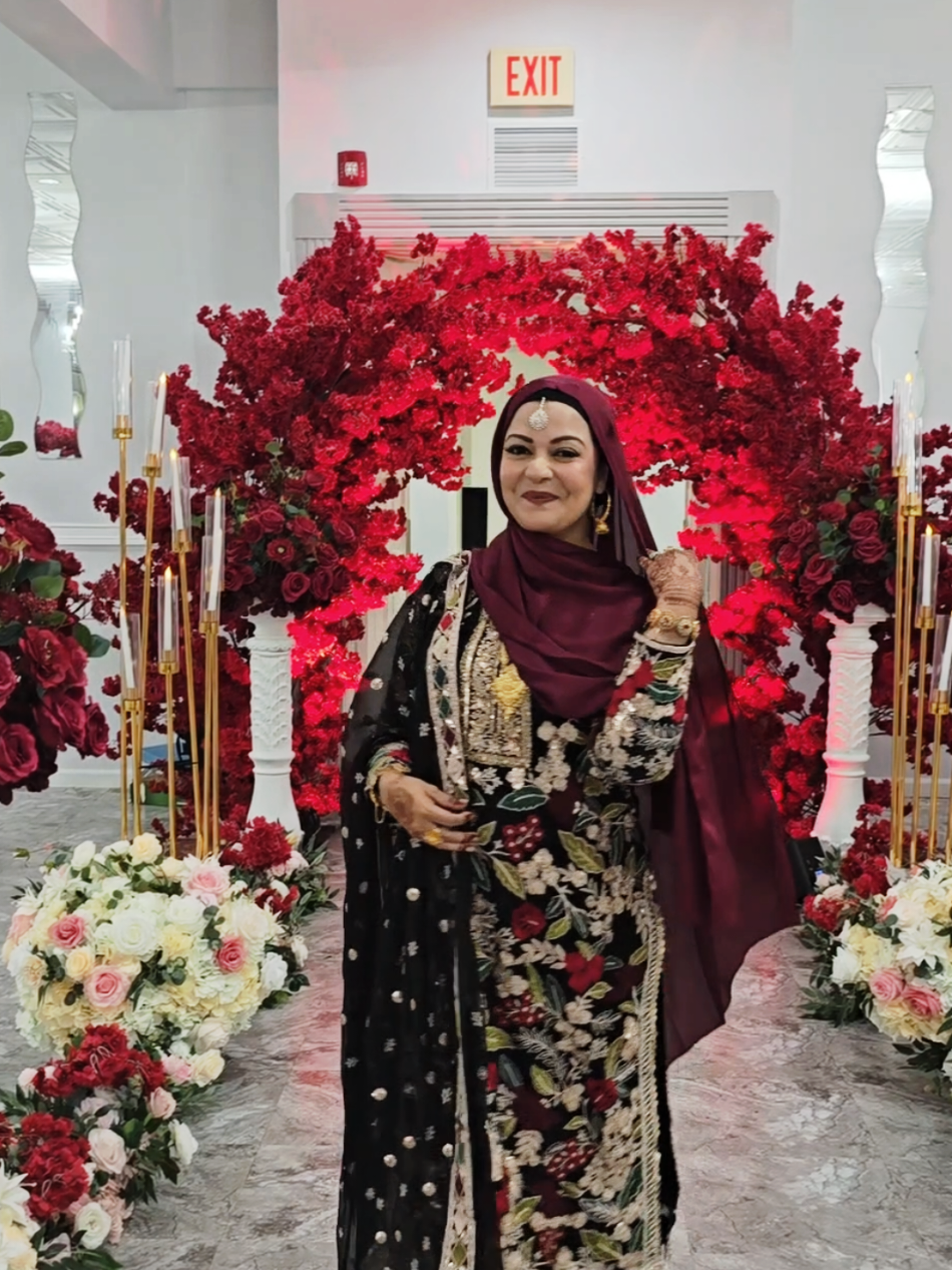 A post by @wahidastinyworld on TikTok caption: 🥰 #foryourpage #fypシ #foryoupageofficiall #foryoupage❤️❤️ #tiktokviral #trendingvideo #fyppppppppppppppppppppppp #foryou #foryoupage #weddingtiktok 