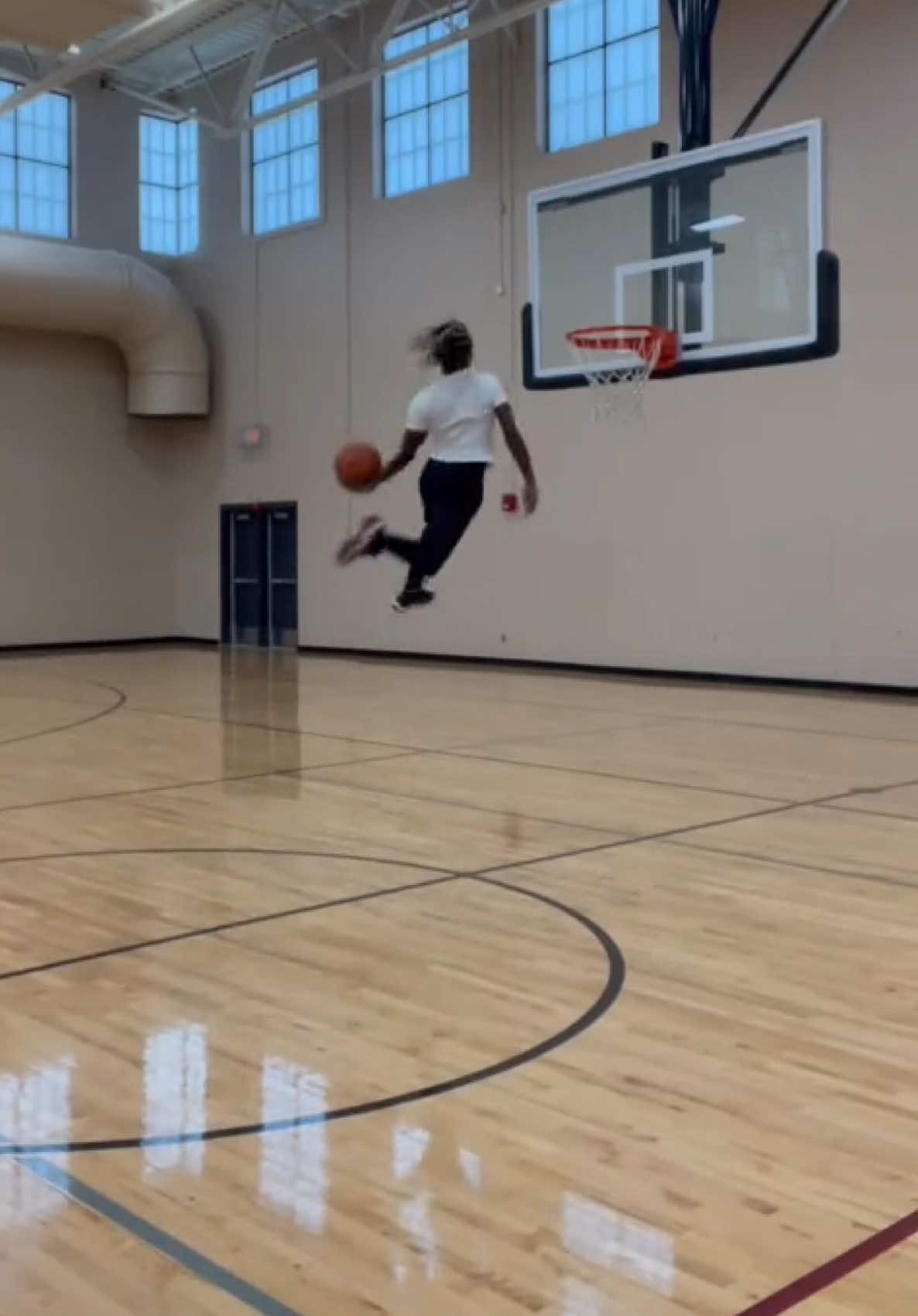A post by @dunk on TikTok caption: How kids are evolving. Facts? 😳 #nba #basketball #sports #fyp 