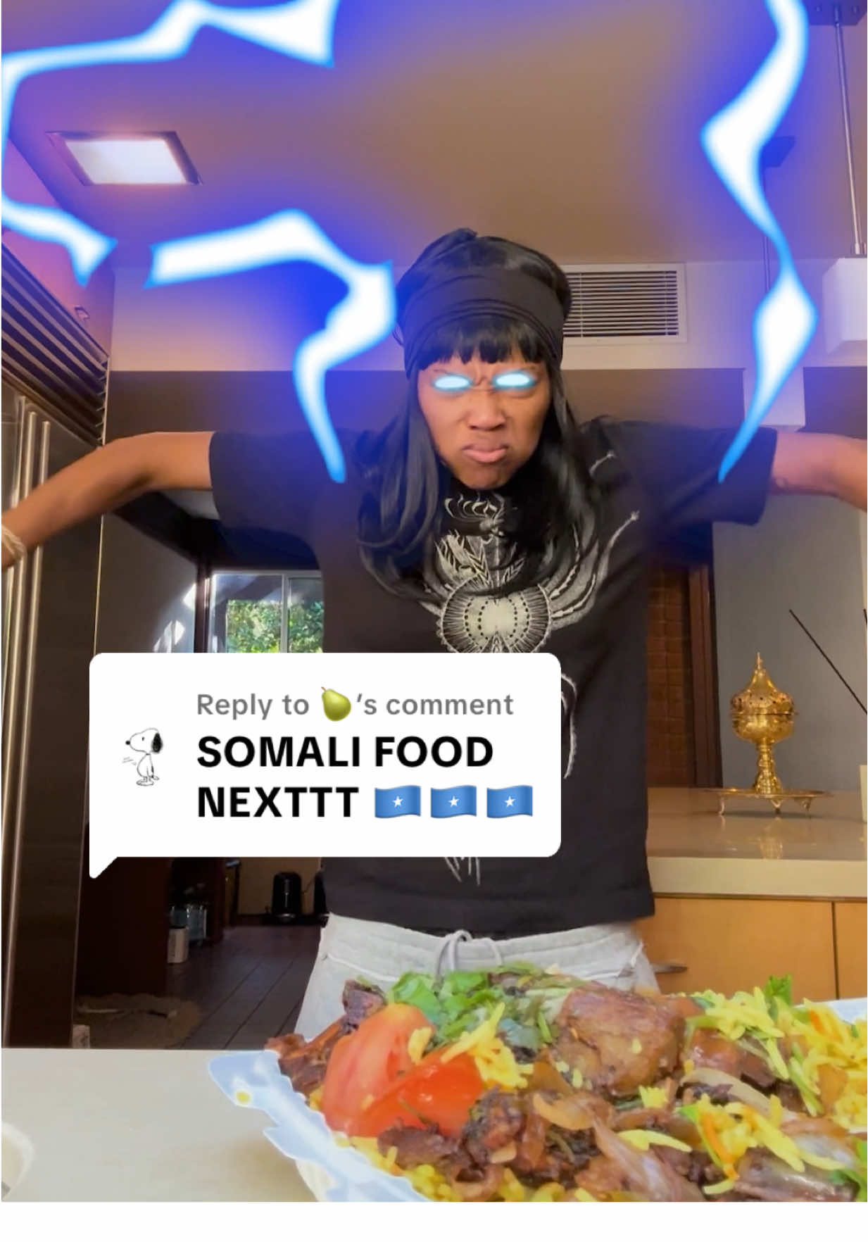 A post by @quenblackwell on TikTok caption: Replying to @🍐 SOMALIAN FOOD TASTE TEST #foodreview  