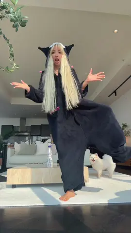 A post by @miawaiifuxo on TikTok