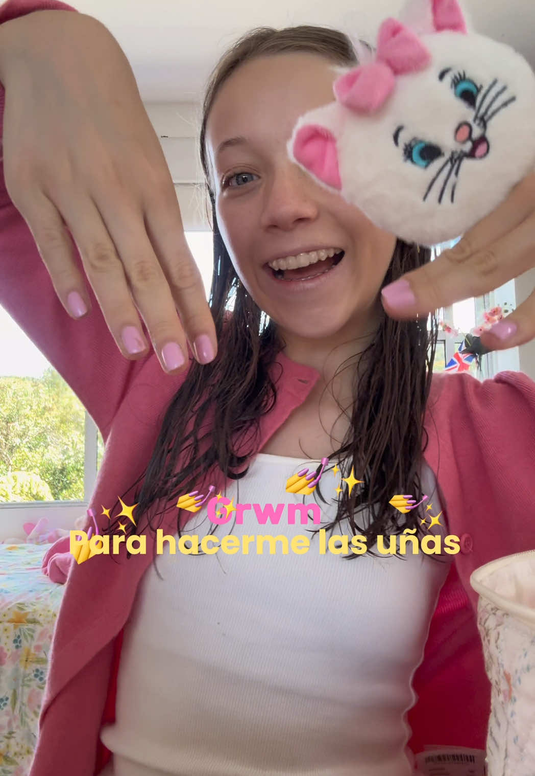A post by @honeyvilu on TikTok caption: Grwm 💖💅✨• #fyp #Makeup #grwm #SkinCare #fypシ 