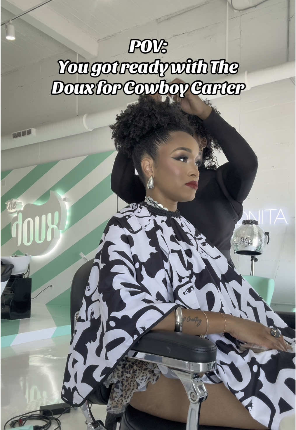 A post by @ on TikTok caption: @The Doux Hair Care got the girls together to see cowboy Carter! #thesuitelifeofthedoux