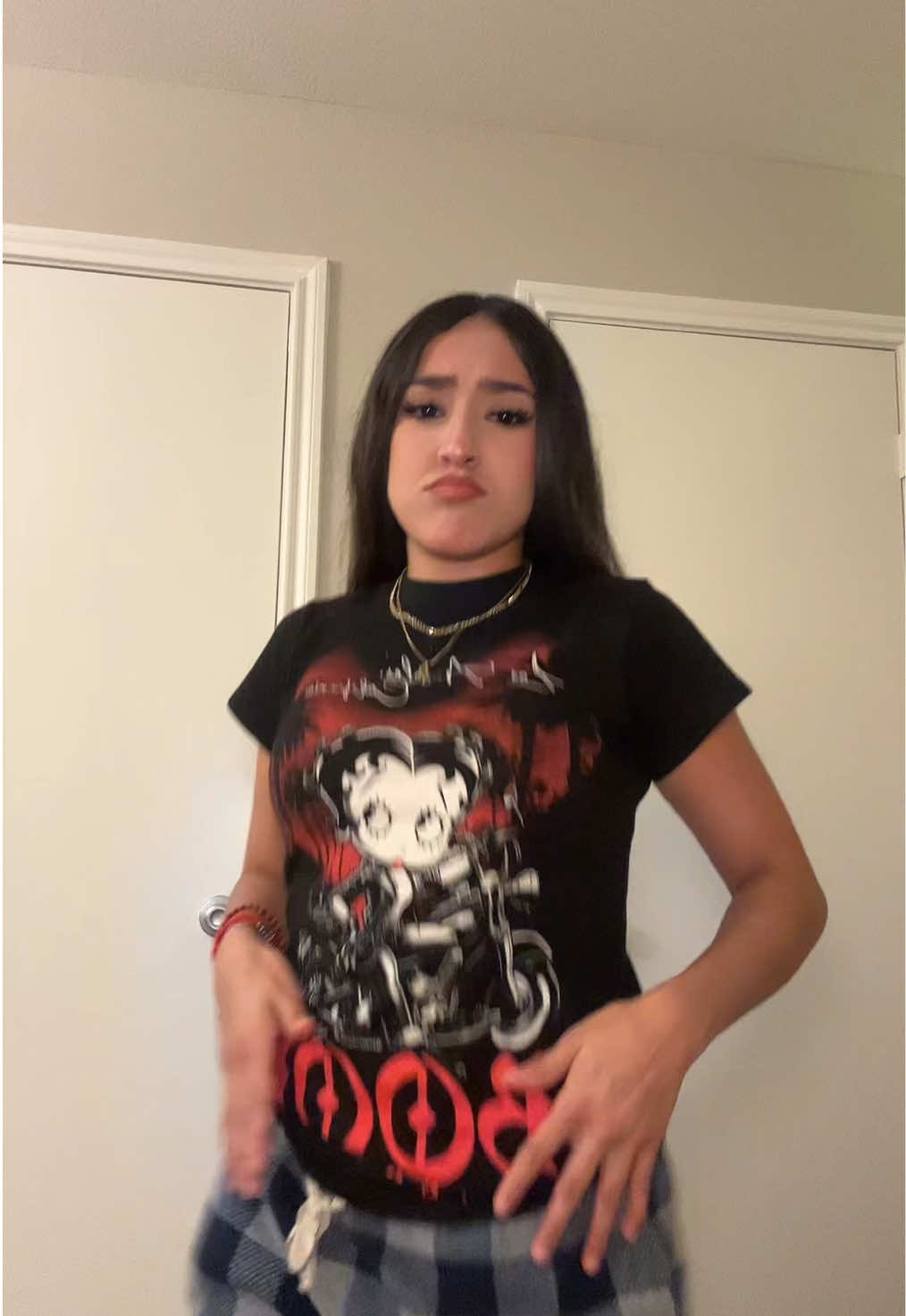 A post by @htx_michii713 on TikTok caption: #fyp #parati 💃🏻