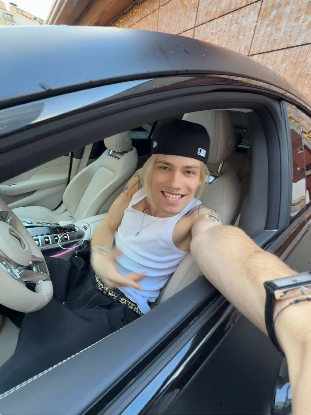 A post by @4unkeeei on TikTok caption: альбом в пятницу 🫦🫦🫦