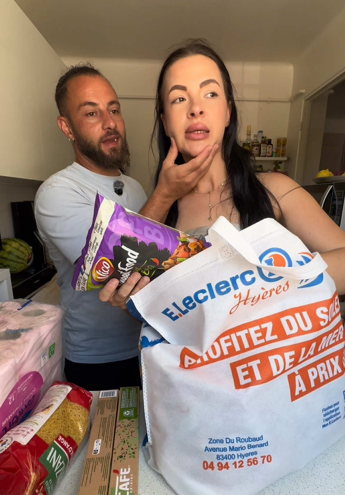 A post by @deniska....teniska on TikTok caption: Le retour de courses le plus agressif de l’histoire 😂