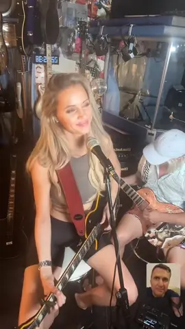 A post by @jeniceofficial on TikTok caption: #jenice #fyp #livestream 