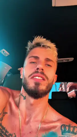 A post by @calele_oficial on TikTok caption: Jeje salud #motivacion #consejos #indirectas 