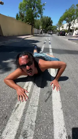 A post by @lukalekovic__ on TikTok caption: 🚨🚑🚨🚑🚨 #balkanmusic #balkantiktok #balkanci #balkanfyp #tiktokbalkan #balkansummer 
