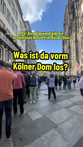 A post by @mitvergnuegenkoeln on TikTok caption: Was ist da vorm Dom los? 😱 Eine Schlange durch die komplette Hohe Straße? Das passiert, wenn die weltberühmte Organistin @Anna Lapwood | Organist ein kostenloses Konzert im Kölner Dom gibt.  Sie ist Hausorganistin in der ehrwürdigen Royal Albert Hall in London und spielt Filmmusik von „Star Wars“ bis „Fluch der Karibik“ auf der Orgel. Das Konzert beginnt um 20 Uhr. Reinkommen? Nur mit viel Ausdauer! 😅 . . . #köln #cologne #annalapwood