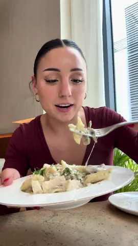 A post by @leanemarts on TikTok caption: Une grosse dégustation sort bientôt sur la chaîne ytb de Maël ( maelplat) 😮‍💨