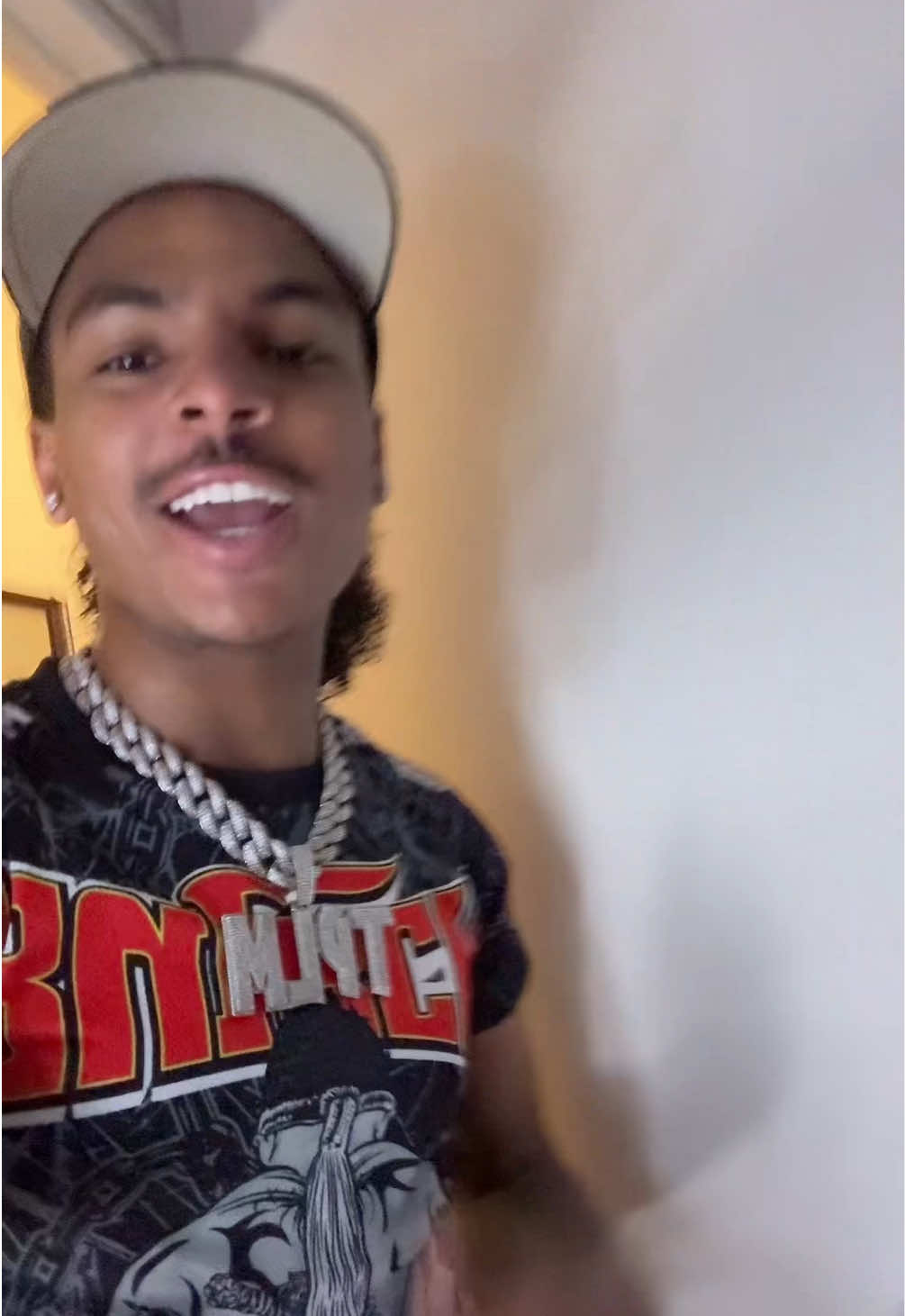 A post by @dadiontadit on TikTok caption: Continuez à stream la big miff j’ai hâte d’envoyer la suite 😮‍💨⏳👀 #Newmusic #Rap 