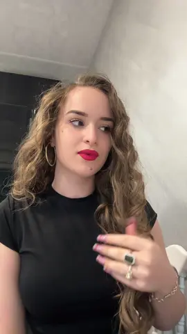 A post by @emyemilia801 on TikTok